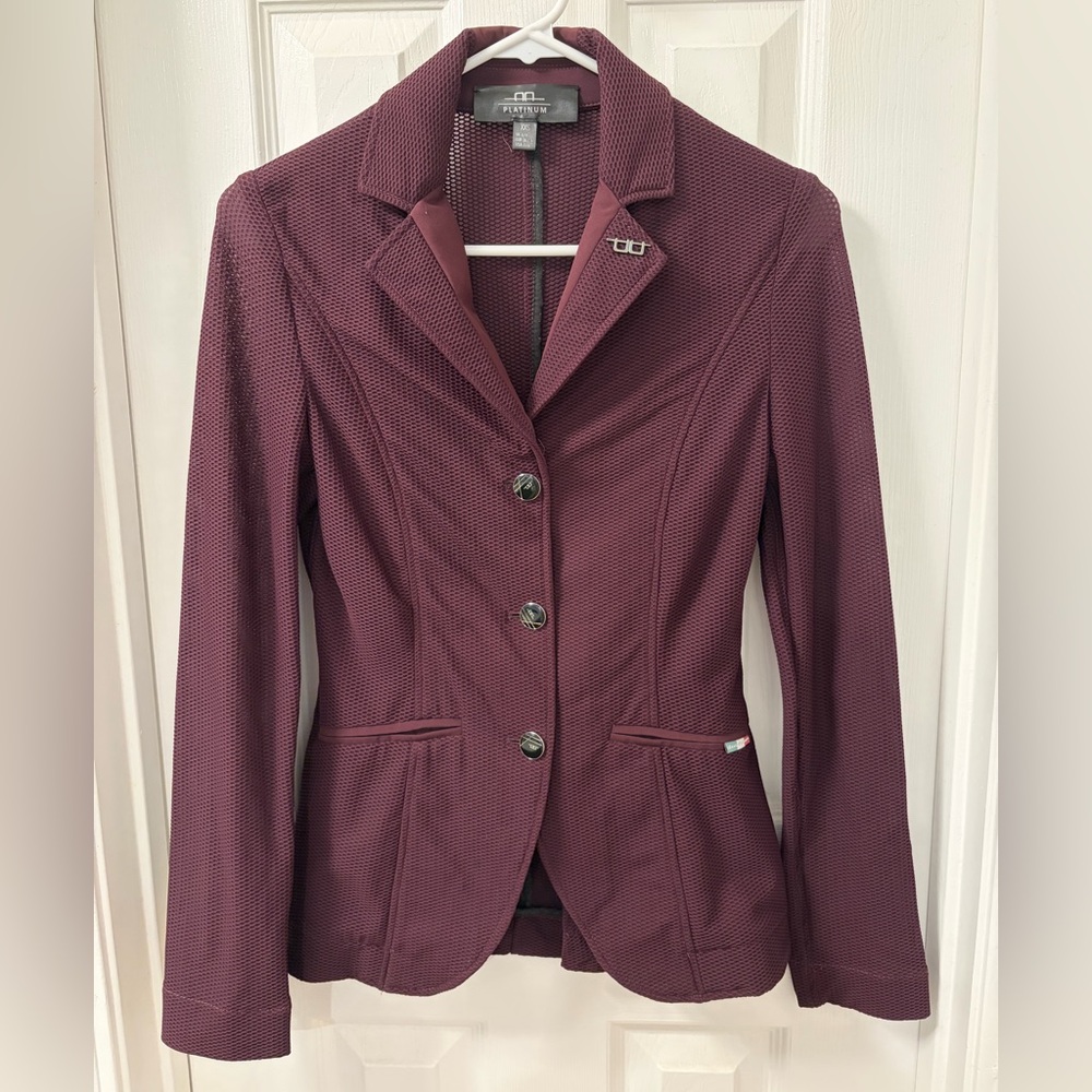 Alessandro Albanese Ladies Show Coat